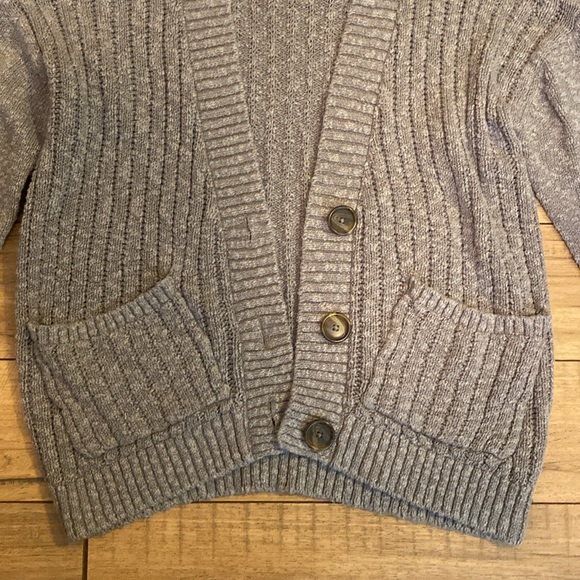 Women’s Cardigan - Picture 3 of 3